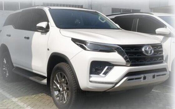 Toyota Fortuner (ภาพตัวอย่าง)